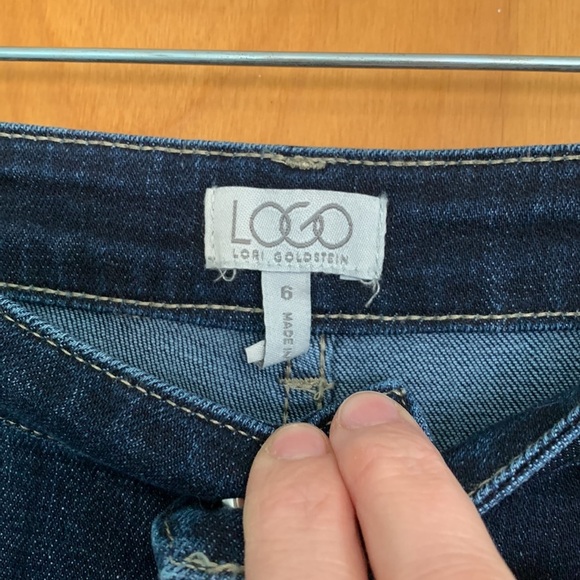 NWT Logo by Lori Goldstein Dark Wash Skinny Jeans - Picture 3 of 9